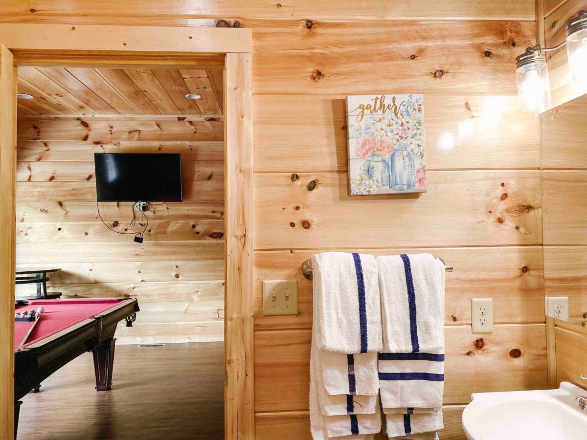Splash Of Moonshine -Heated Indoor Pool, Hot Tub, Arcade Game Room Pigeon Forge Exterior foto